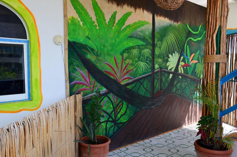 Adventure Experience Hotel Playa del Carmen Exterior photo
